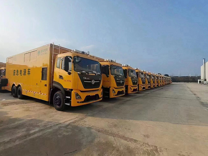 春风天龙后双桥800KW17c一起草

