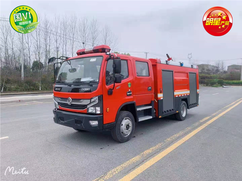 春风六驱丛林消防车
